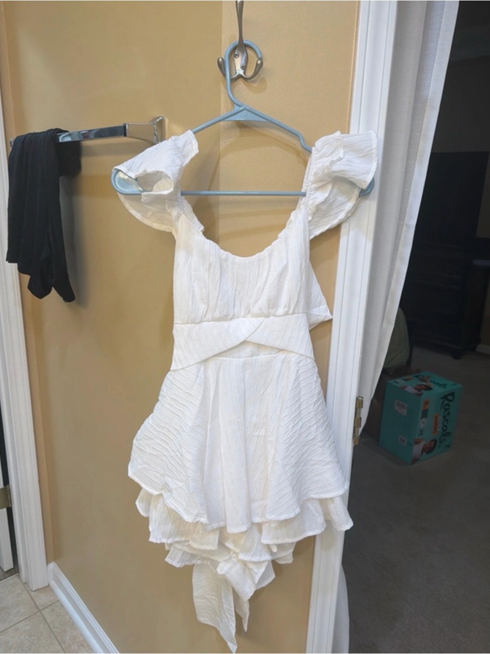 White Ruffled Tiered Womens- Elegant Summer Style